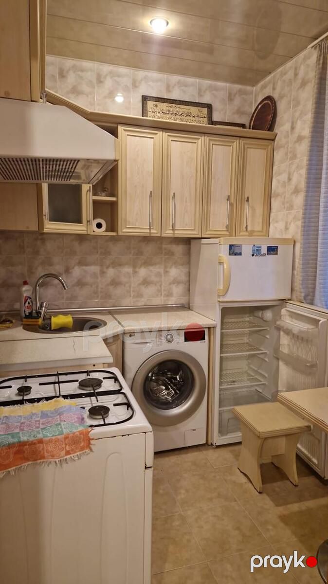 Satılır 2 otaqlı köhnə tikili 55 m² — Mənzil, Bakı (4)