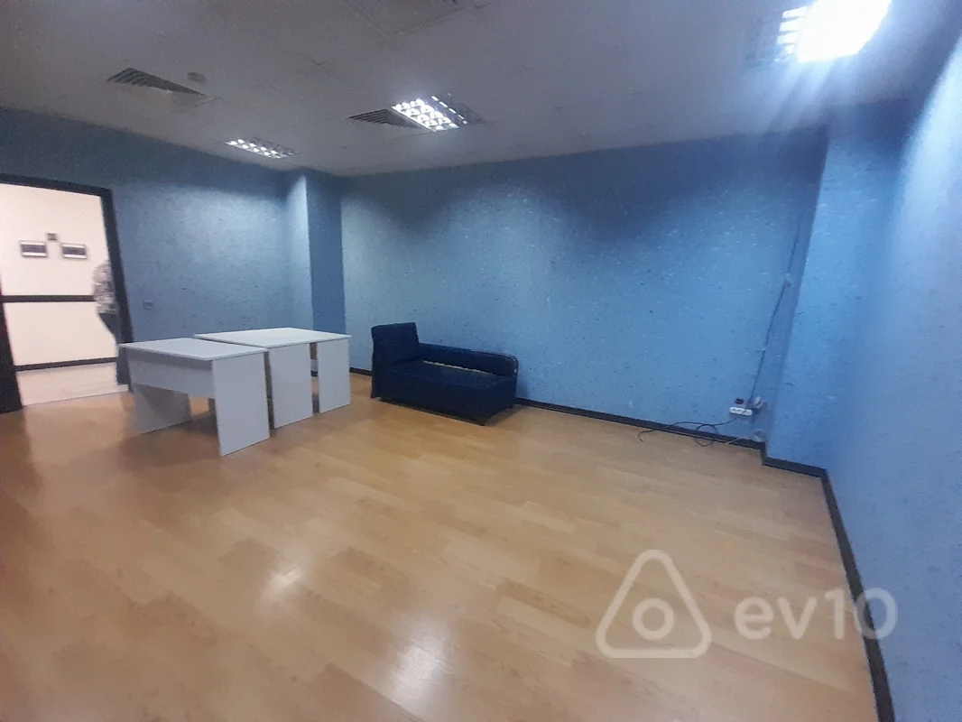 Ofis, 40 m², Əhməd Rəcəbli küçəsi — kirayə — Bakı
