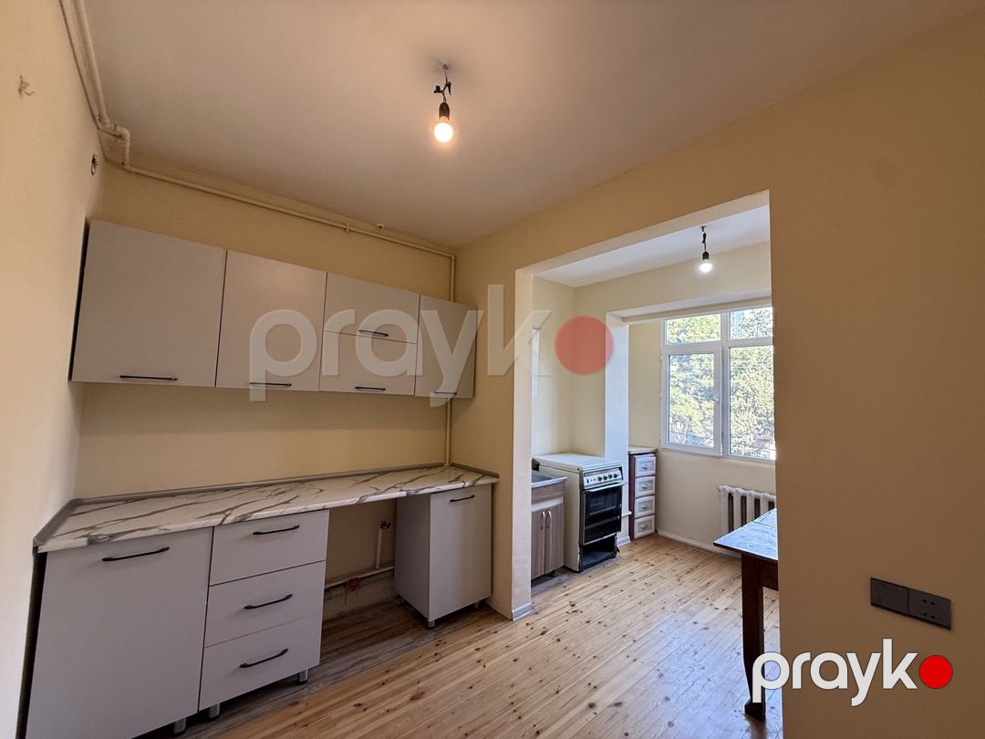 Satılır 2 otaqlı köhnə tikili 60 m² — Mənzil, Bakı (5)