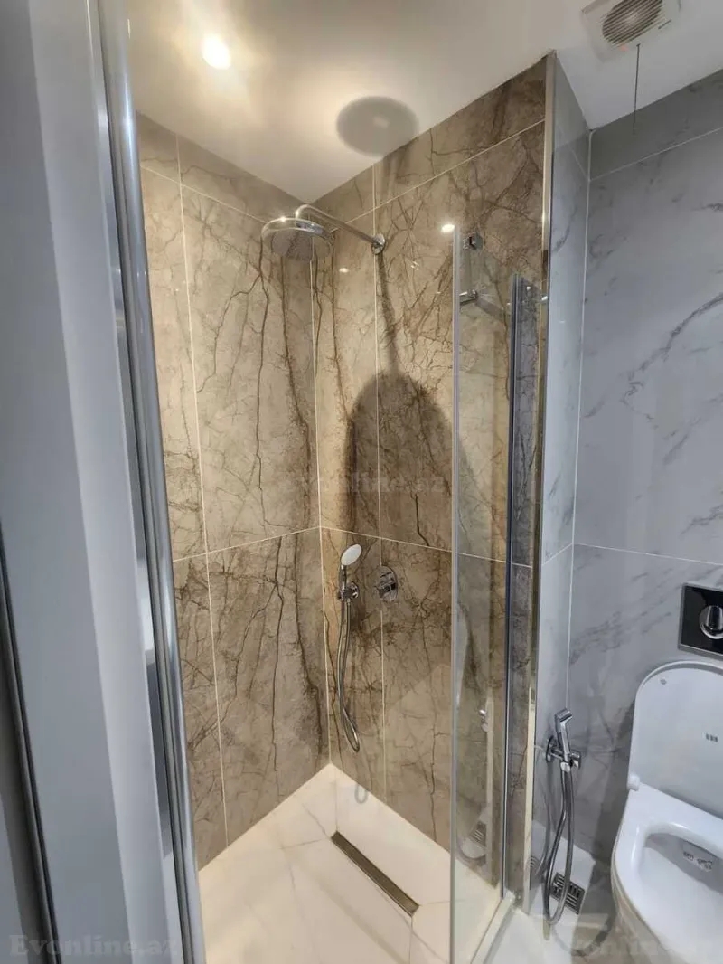 Kirayə verilir 2 otaqlı Mənzil Yeni tikili 65 m² Bakı, Yasamal r., İnşaatçılar m — Mənzil, Bakı (3)