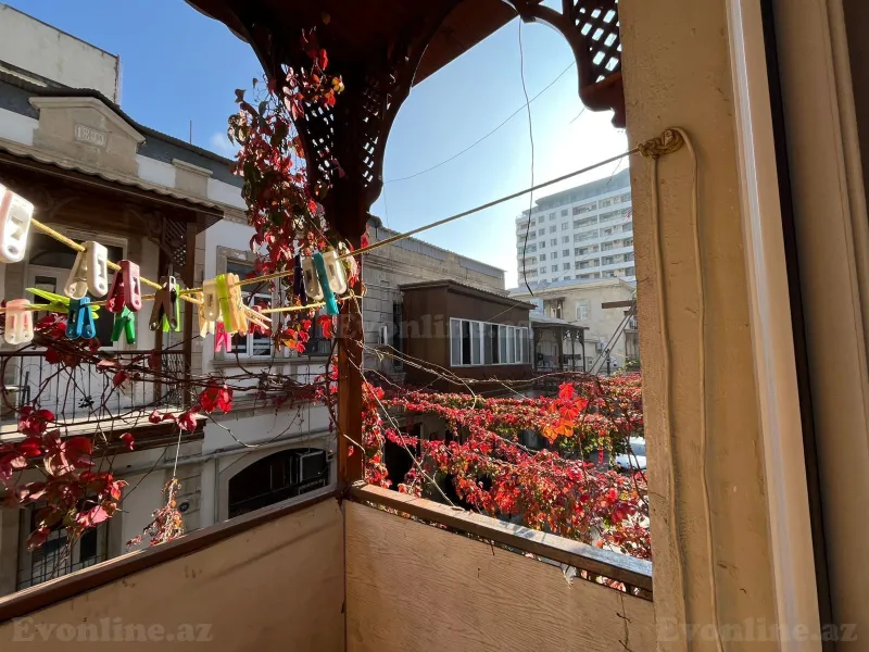 Satılır 3 otaqlı Mənzil Köhnə tikili 85 m² Bakı, Nəsimi r., Nizami m — Mənzil, Bakı (3)