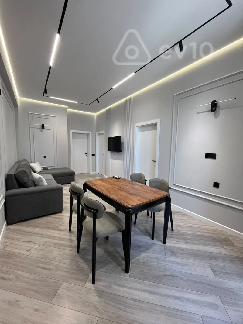 3 otaqlı mənzil, 75 m², Heydər əliyev küç — kirayə — Bakı