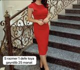 Qırmızı rəngli zərif kokteyl/ziyafət — Sitare