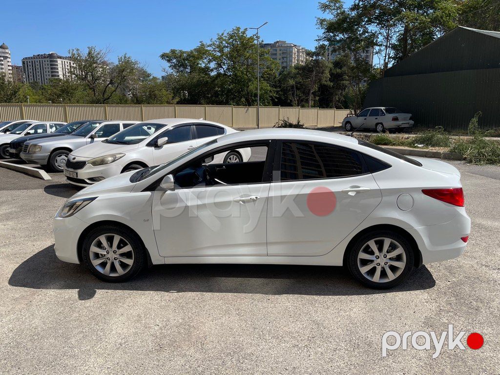 Hyundai Accent, 1.6 L, 2012 il, 306 500 km — Avtomobillər, Bakı (4)