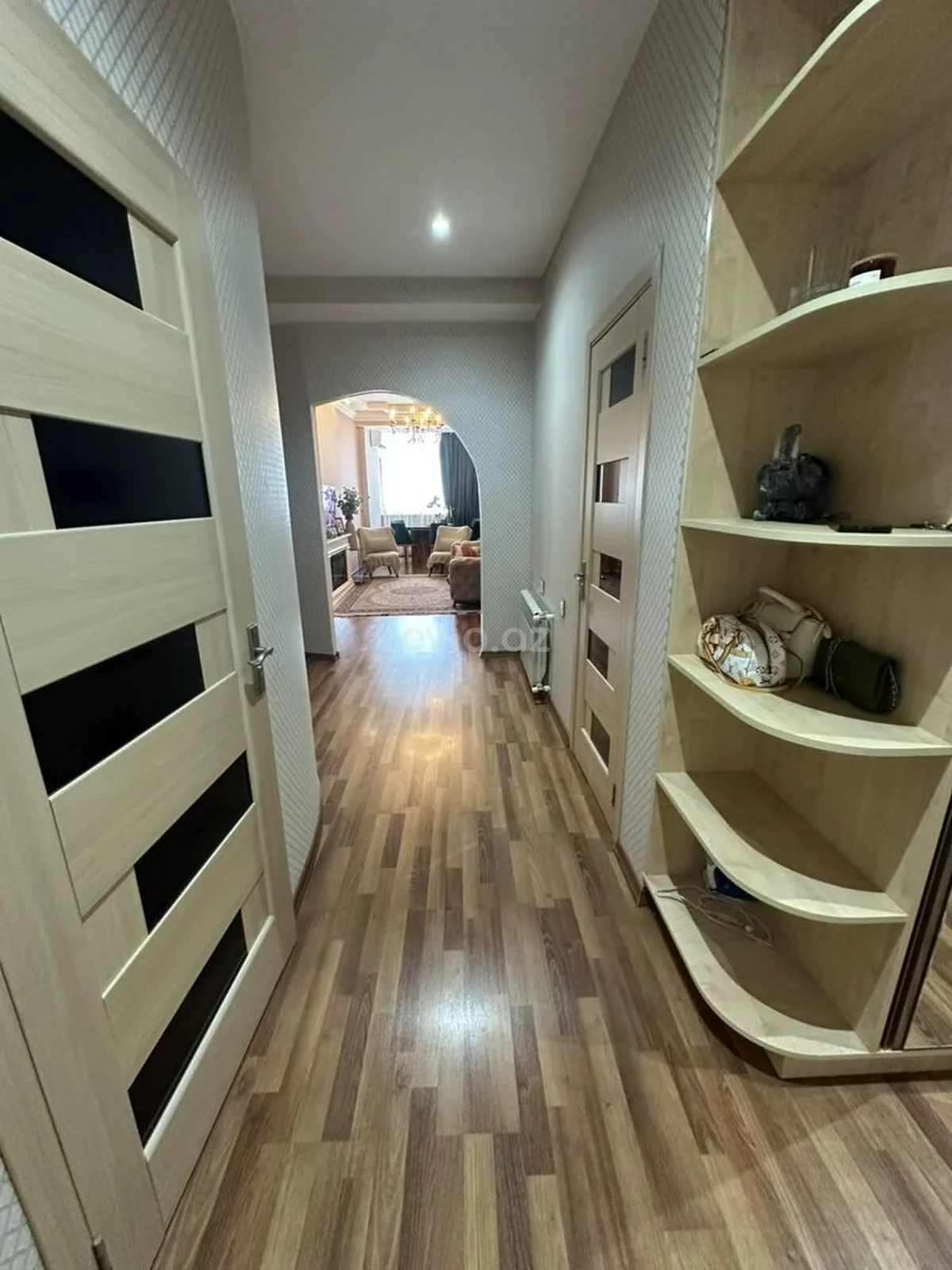 2 otaqlı tam təmirli mənzil satılır 8-ci kilometr qəsəbəsində — Mənzil, Bakı (12)