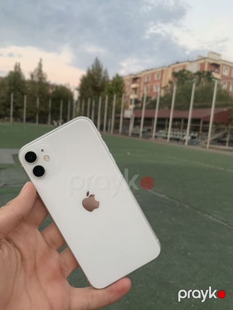 IPhone 11, Ağ, Face ID — Bərdə