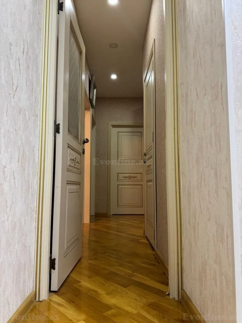 Satılır 3 otaqlı Mənzil Köhnə tikili 100 m² Bakı, Binəqədi r — Mənzil, Bakı (3)