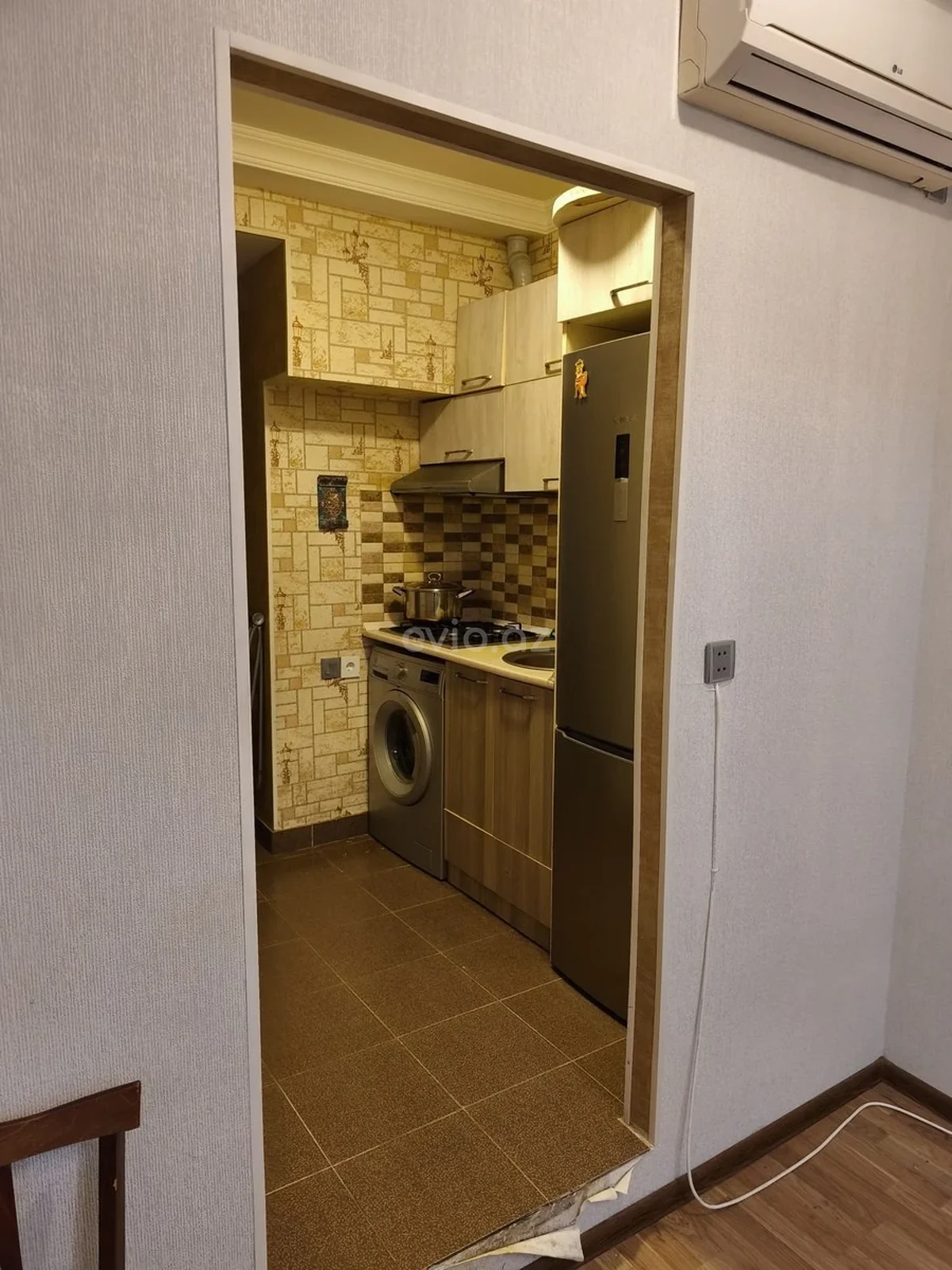 4 otaqlı orta təmirli mənzil satılır Səbail rayonunda — Mənzil, Bakı (12)