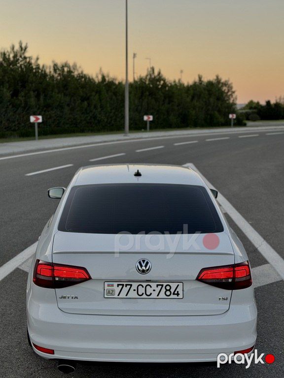 Volkswagen Jetta, 1.8 L, 2016 il, 136 800 km — Avtomobillər, Bakı (6)