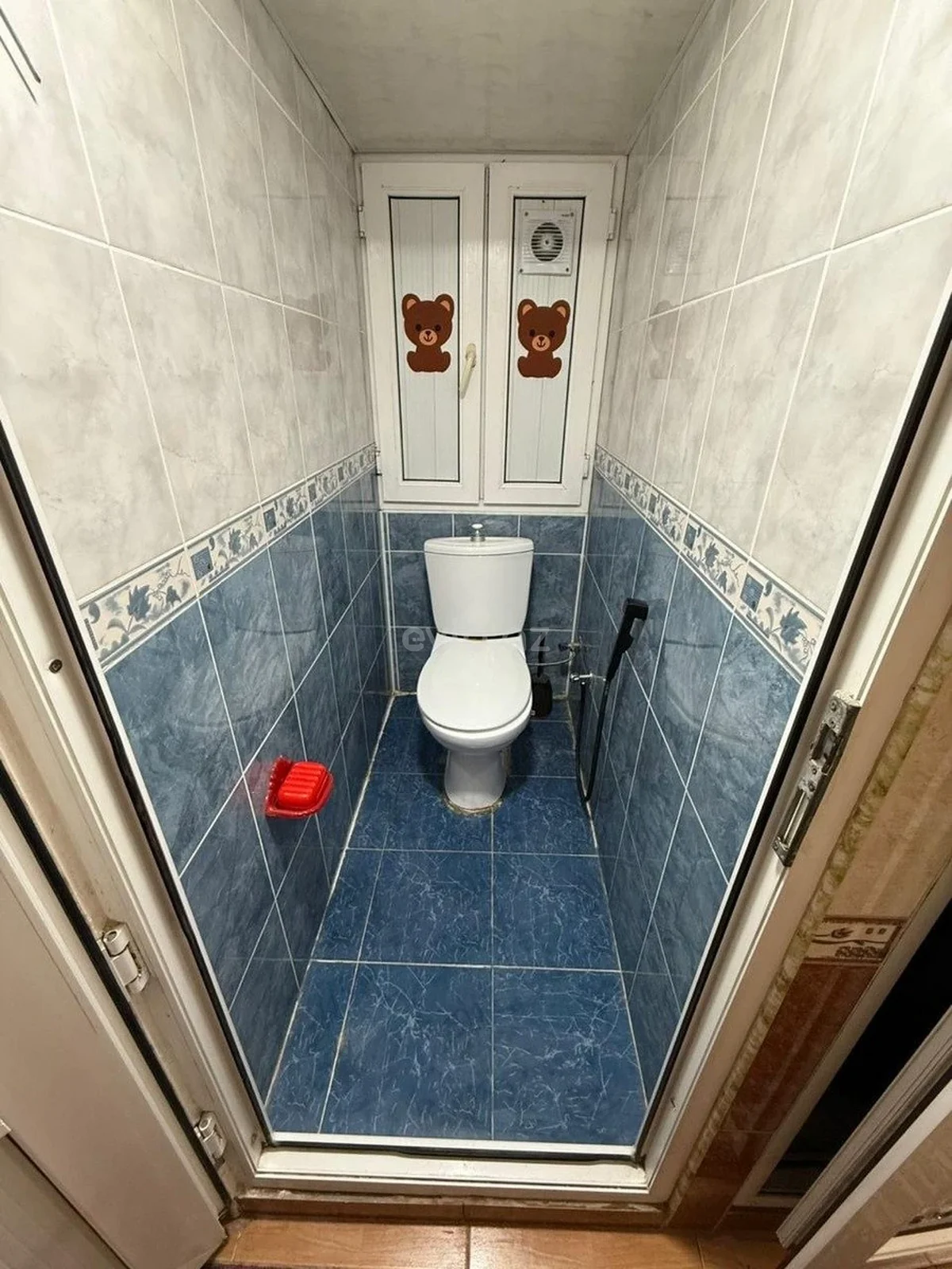 2 otaqlı orta təmirli mənzil satılır Köhnə Günəşli qəsəbəsində — Mənzil, Bakı (11)