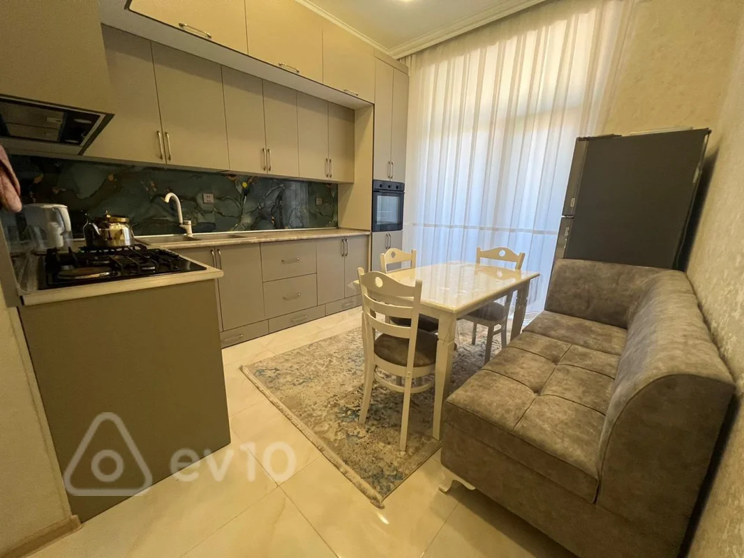 2 otaqlı mənzil, 105 m², Qarabağ küçəsi — Mənzil, Bakı (11)
