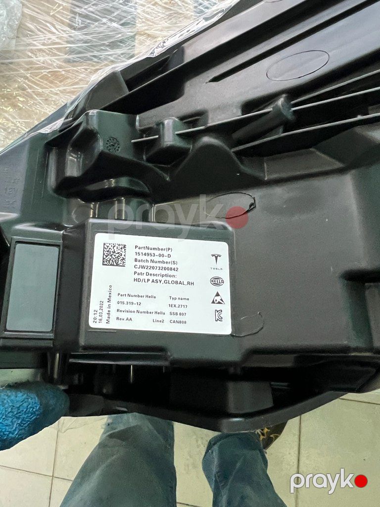 "Tesla 3/Y" ön işıq — Ehtiyat hissələri və aksesuarlar, Bakı (3)