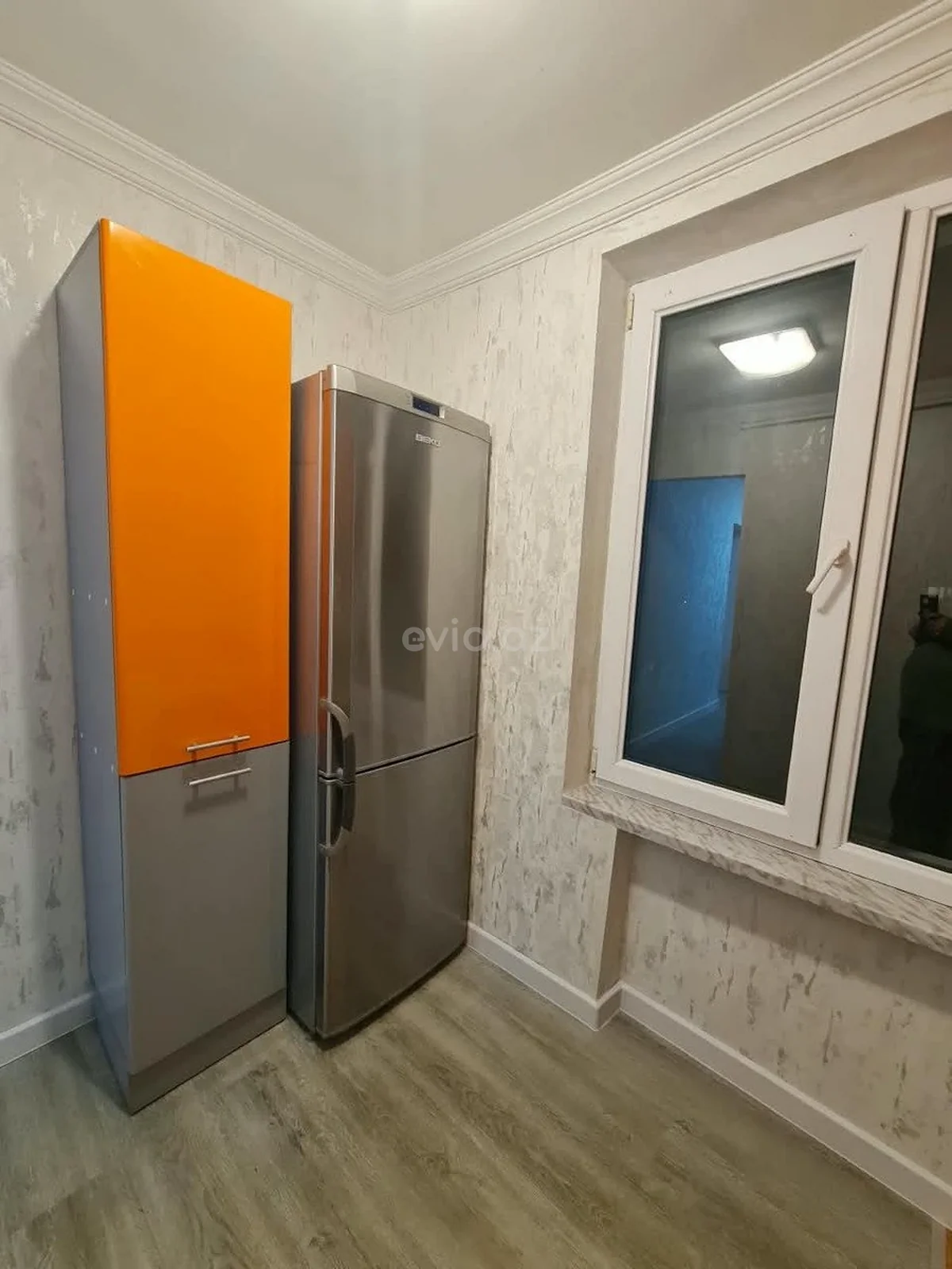 Kirayə 2 otaqlı mənzil Elmlər Akademiyası metrosu yaxınlığında — Mənzil, Bakı (2)