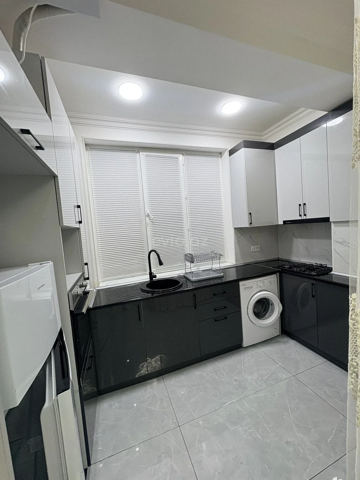 Kirayə 2 otaqlı mənzil Zığ qəsəbəsində — Mənzil, Bakı (6)
