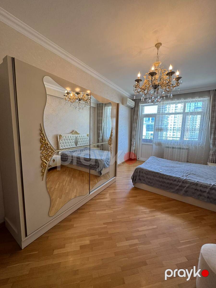 İcarəyə verilir 4 otaqlı yeni tikili 200 m² — Mənzil, Bakı (9)