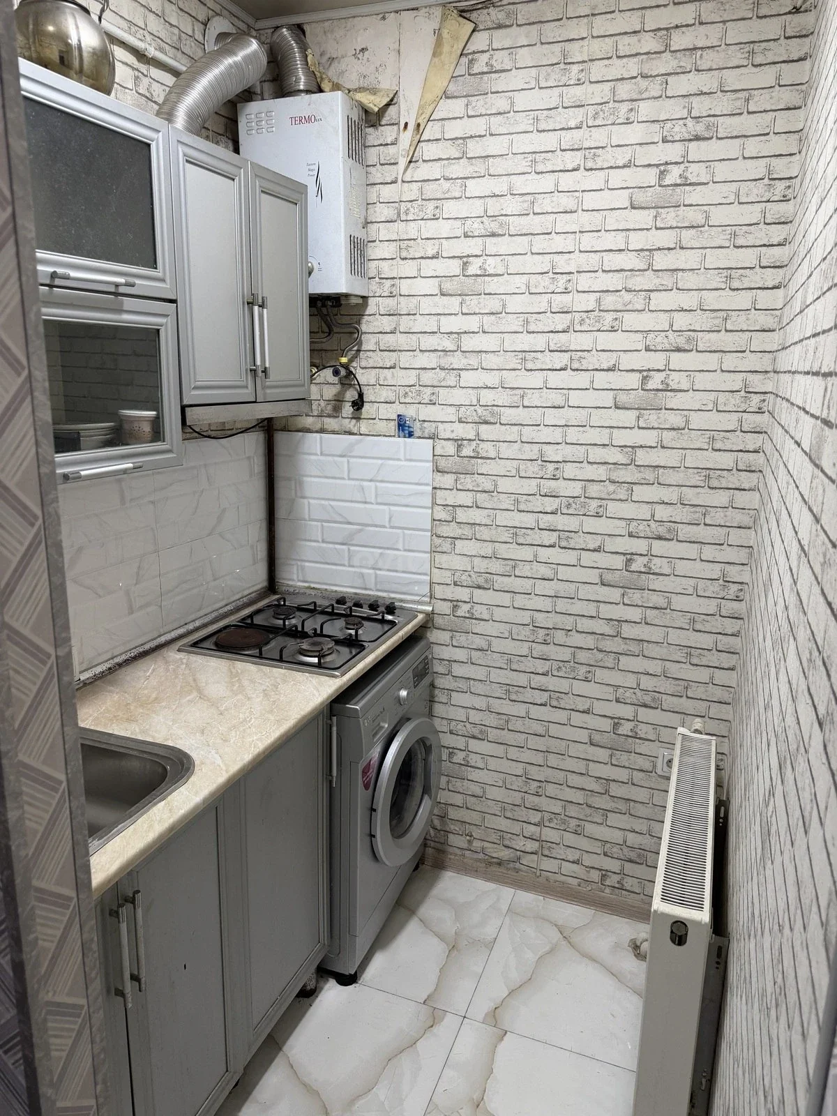 Kirayə 1 otaqlı mənzil Nəsimi metrosu yaxınlığında — Mənzil, Bakı (8)