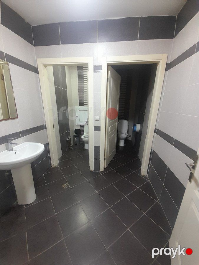 Ofis icarəyə verilir, 30 m², Əhməd Rəcəbli küç., Bakı — Ofis (8)