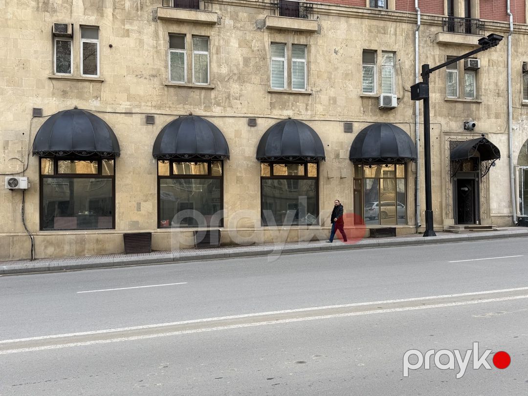 İcarəyə verilir obyekt 240 m² — Əmlak, Bakı (2)