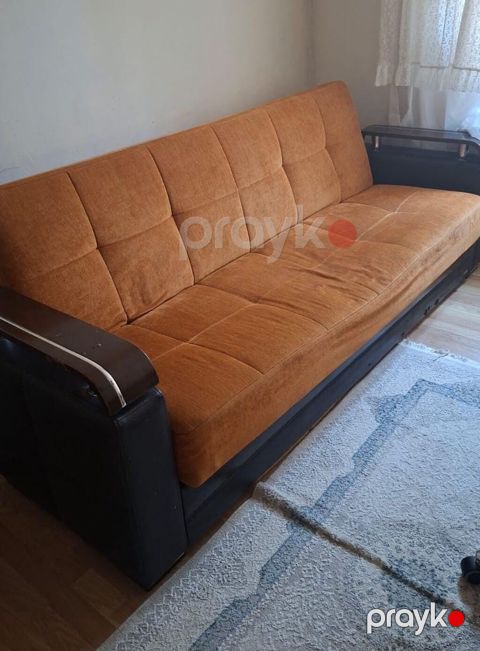 Divan, İşlənmiş — Bakı
