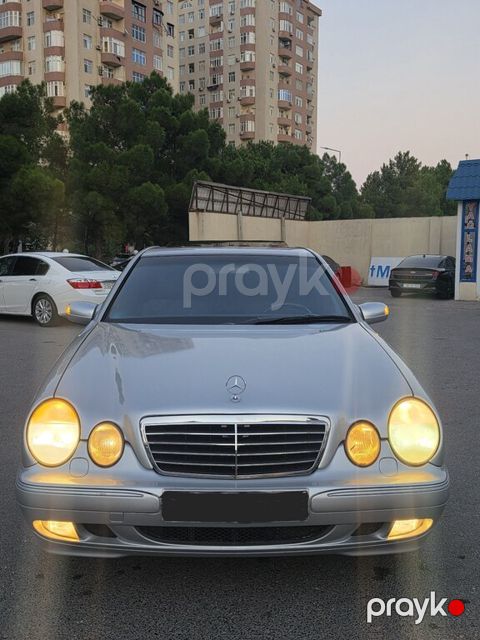 Mercedes E 240, 2.4 L, 2000 il, 320 245 km — Xırdalan