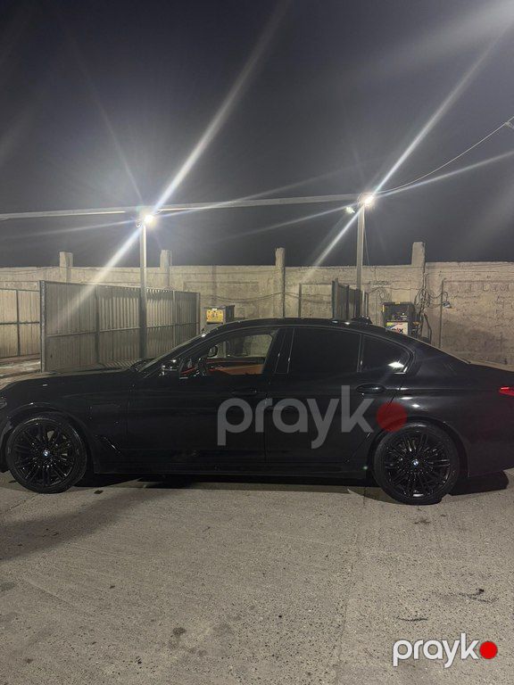 BMW 530e, 2.0 L, 12 kWh, 2019 il, 71 000 km — Avtomobillər, Bakı (5)