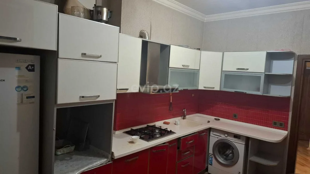 Kirayə 2 otaqlı mənzil İnşaatçılar metrosu yaxınlığında — Mənzil, Bakı (5)