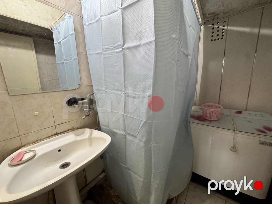 Satılır 1 otaqlı köhnə tikili 40 m² — Mənzil, Bakı (5)