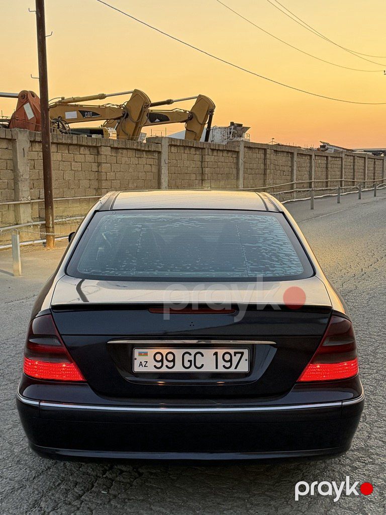 Mercedes E 220, 2.2 L, 2004 il, 580 000 km — Avtomobillər, Bakı (2)