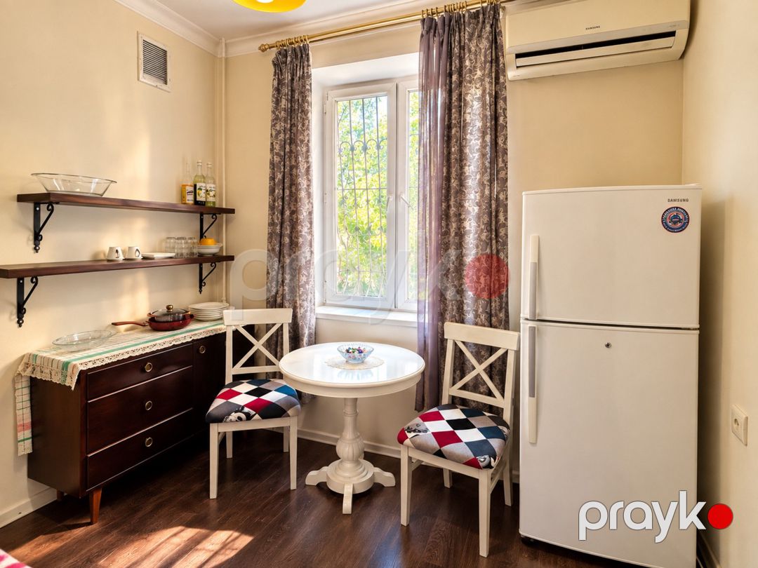 İcarəyə verilir 2 otaqlı köhnə tikili 76 m² — Mənzil, Bakı (2)
