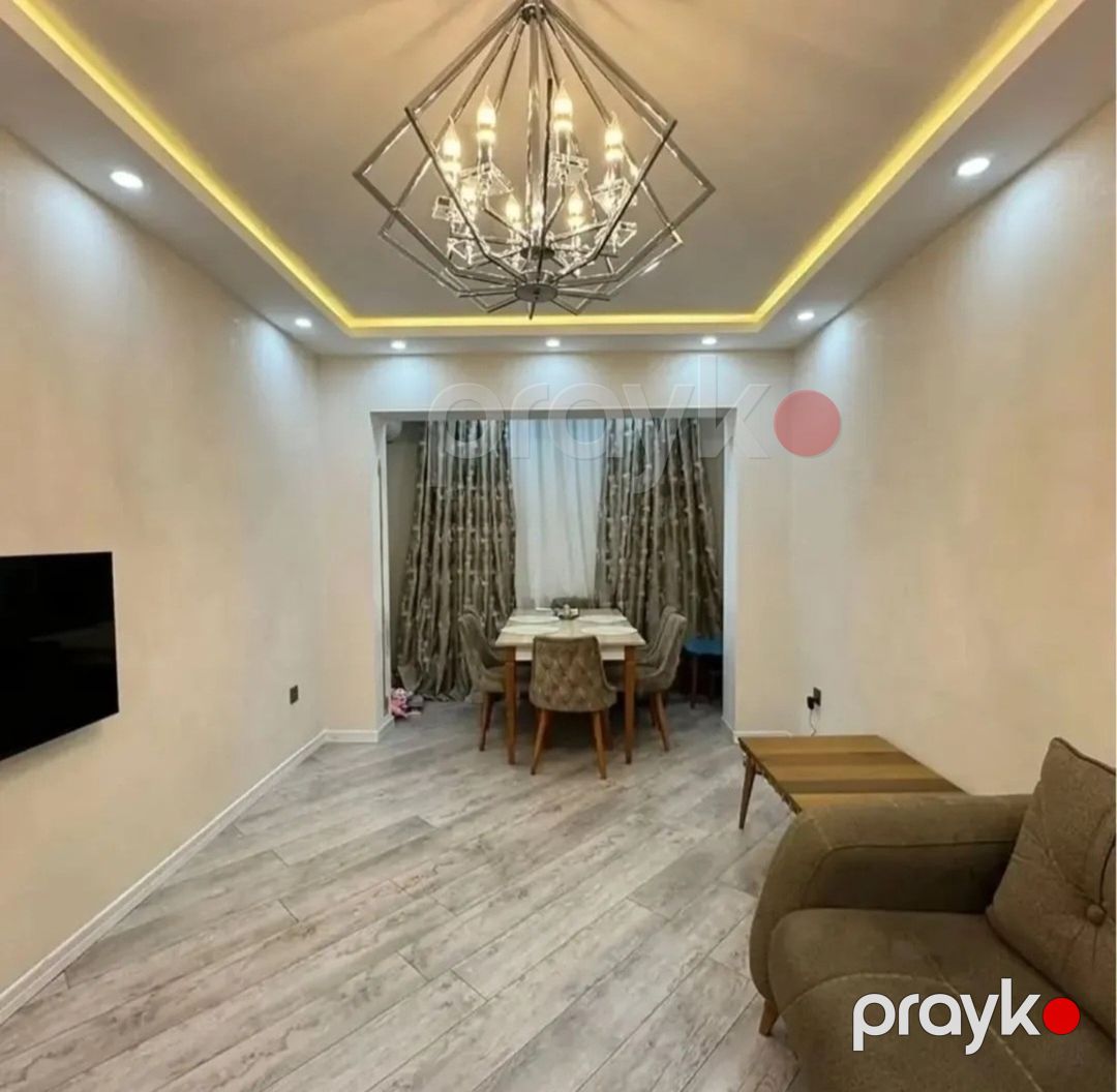 Satılır 2 otaqlı köhnə tikili 70 m² — Mənzil, Bakı (3)