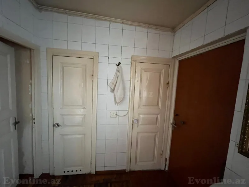 Satılır 3 otaqlı Mənzil Köhnə tikili 85 m² Bakı, Nəsimi r., Nizami m — Mənzil, Bakı (4)