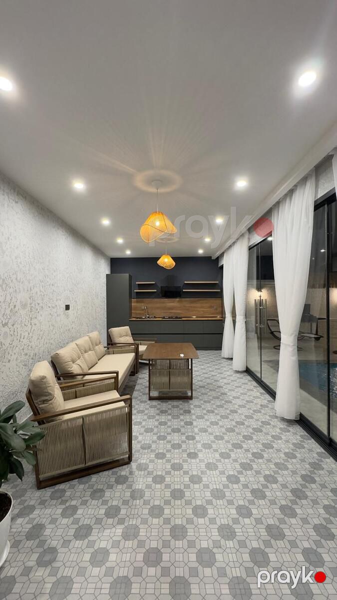 Satılır 5 otaqlı həyət evi/bağ evi 300 m² — Ev, villa, Bakı (11)