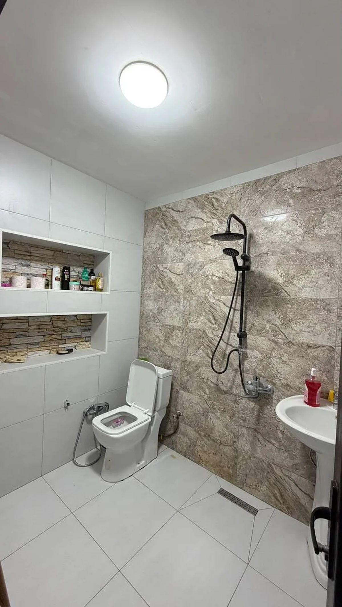 Kirayə 3 otaqlı həyət evi Binəqədi qəsəbəsində — Ev, villa, Bakı (9)