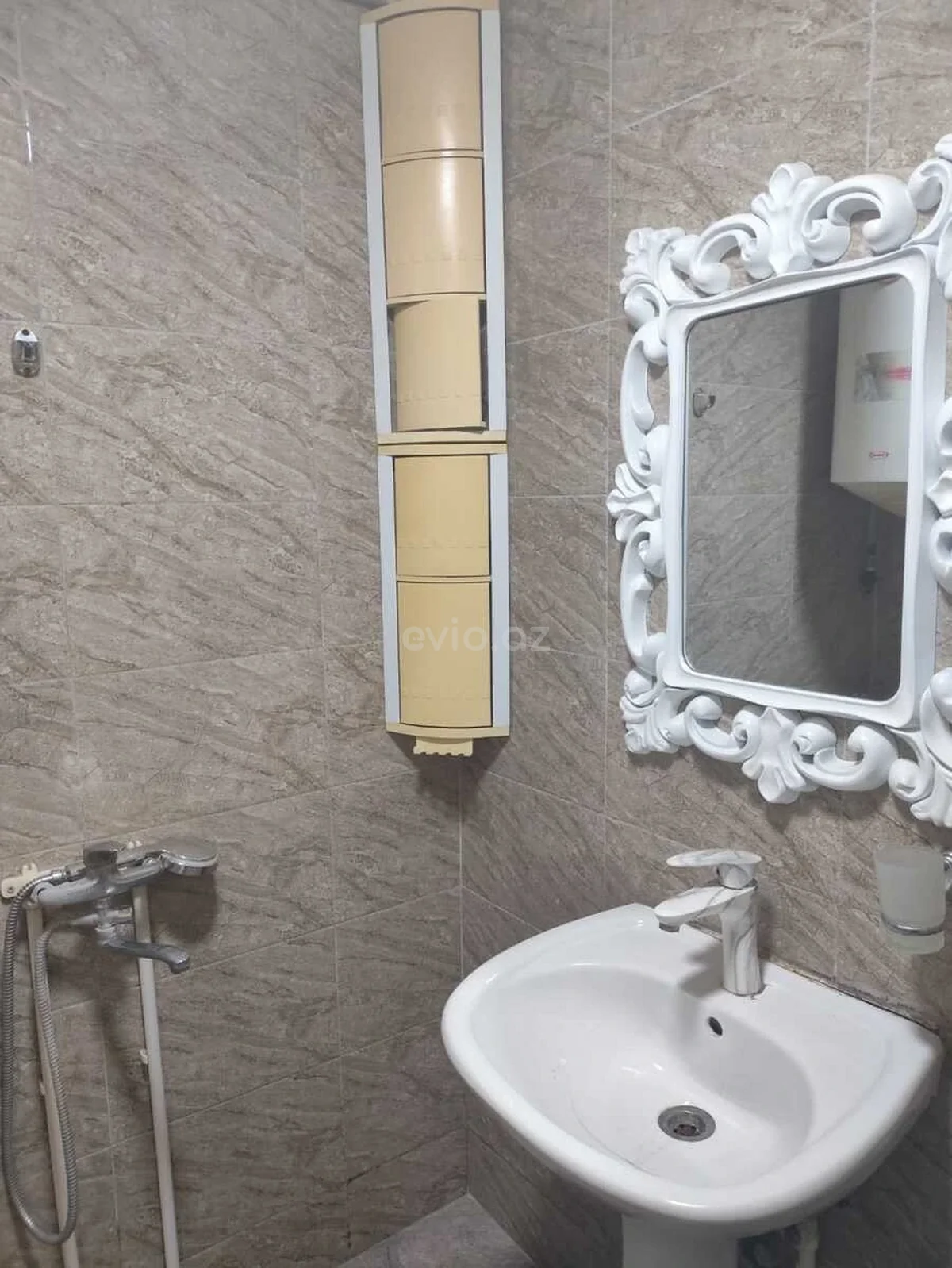 Kirayə 1 otaqlı mənzil Xalqlar Dostluğu metrosu yaxınlığında — Mənzil, Bakı (9)