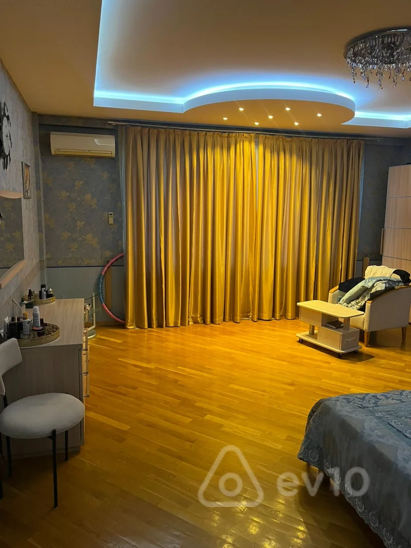 4 otaqlı mənzil, 185 m², 28 may metrosu — kirayə — Mənzil, Bakı (8)