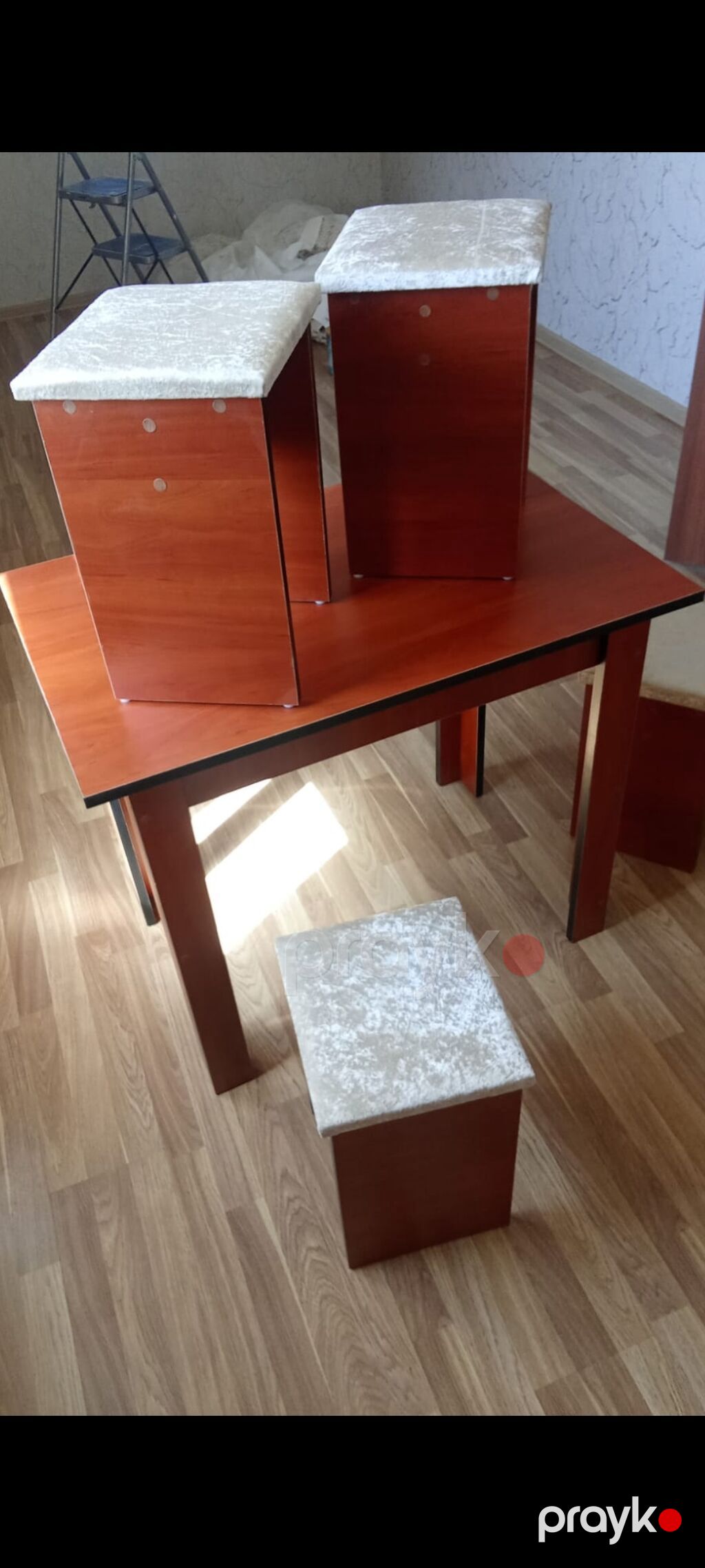 Mətbəx üçün, Yeni, Açılmayan, Dördbucaq masa, 4 stul — Masalar və stullar, Qobu (4)