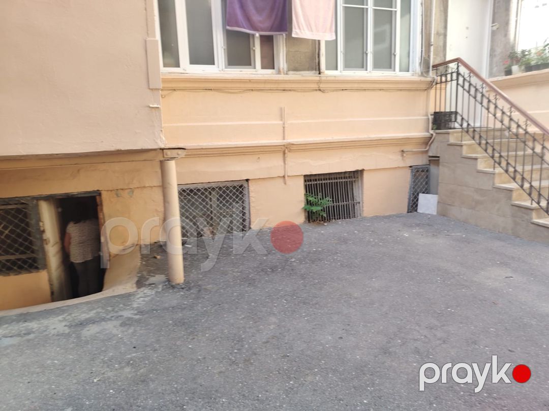 Həyət evi, Rəsul Rza küç. 24 — Ev, villa, Bakı (2)