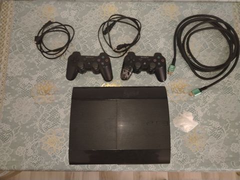 Sony PlayStation 3 Super Slim oyun konsolu dəsti Komplekt: - PS3 — Gaming consoles