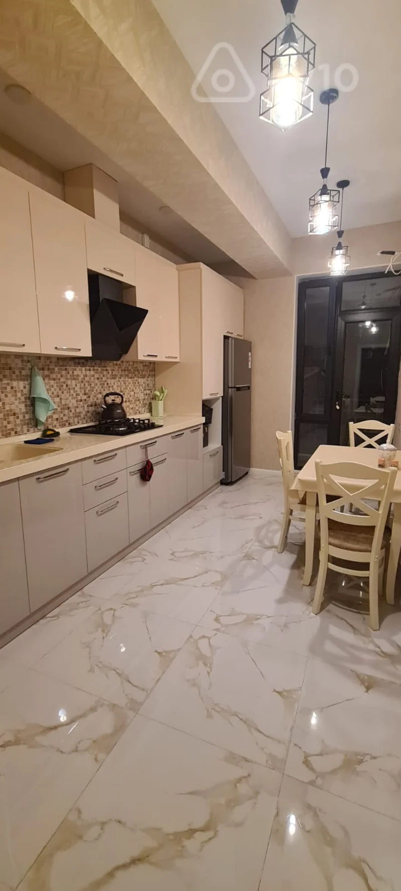 2 otaqlı mənzil, 80 m², 28 may metrosu — kirayə — Mənzil, Bakı (9)