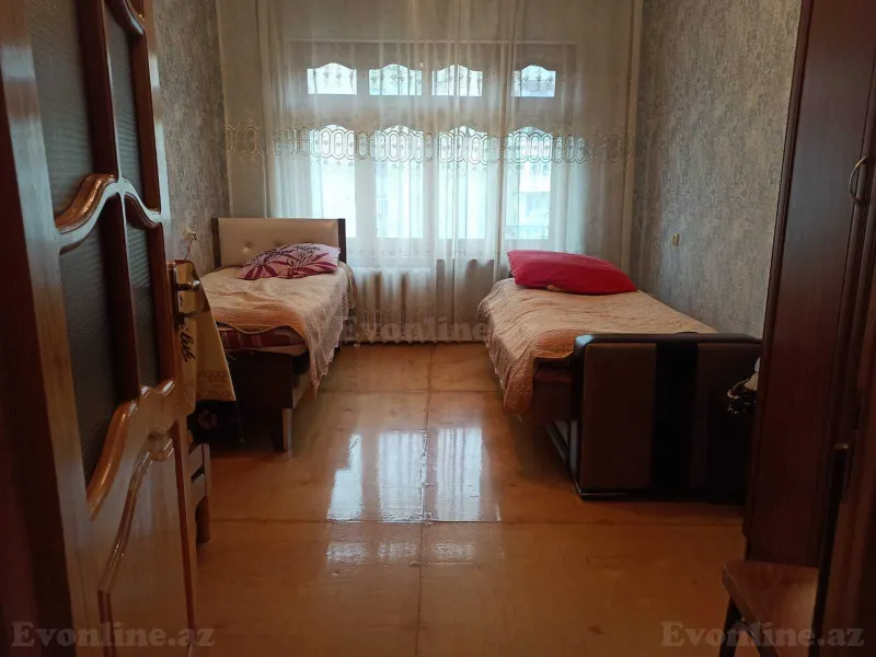 Satılır 3 otaqlı Mənzil Köhnə tikili 72 m² Bakı, Xətai r — Mənzil, Bakı (3)