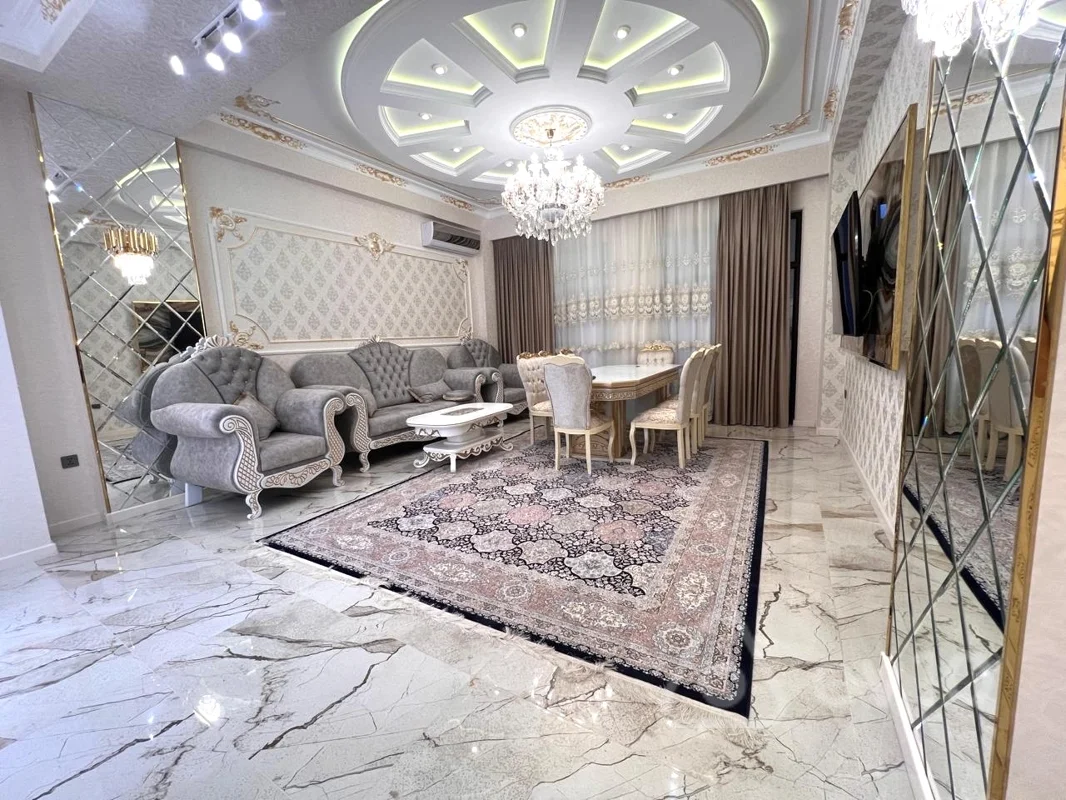 4 otaqlı mənzil, 160 m², Faiq Yusifov — kirayə — Bakı