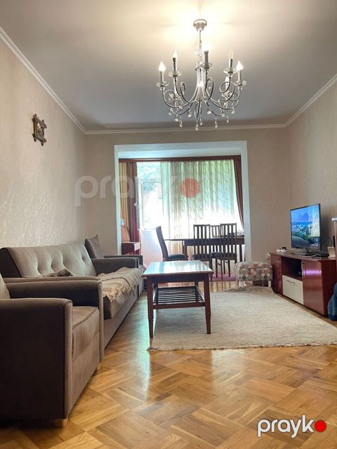 Satılır 3 otaqlı köhnə tikili 70 m² — Bakı
