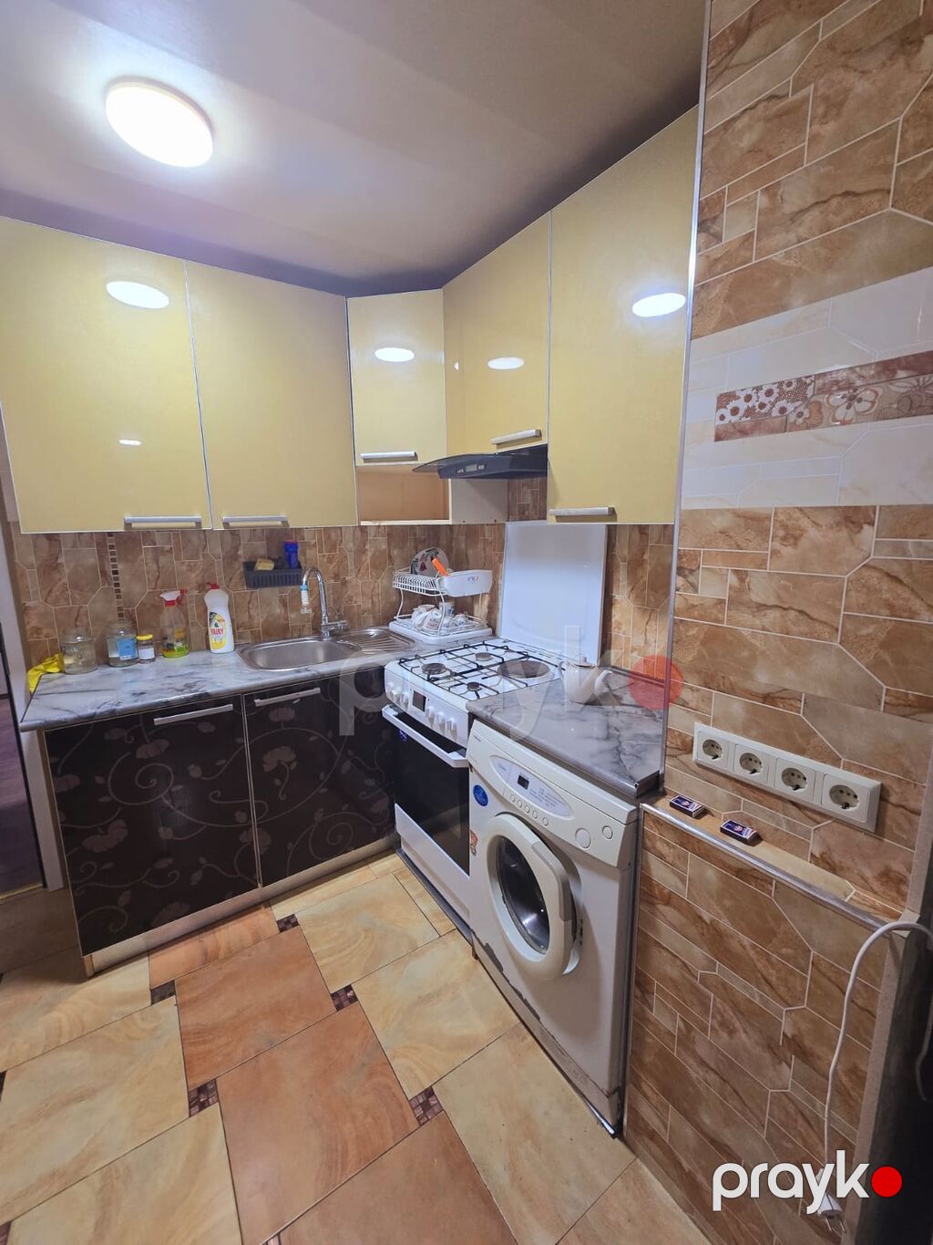 Kirayə verilir Aylıq 1000 AZN 4 otaqlı, 75 m², ikinci əl mənzil — Mənzil, Bakı (4)
