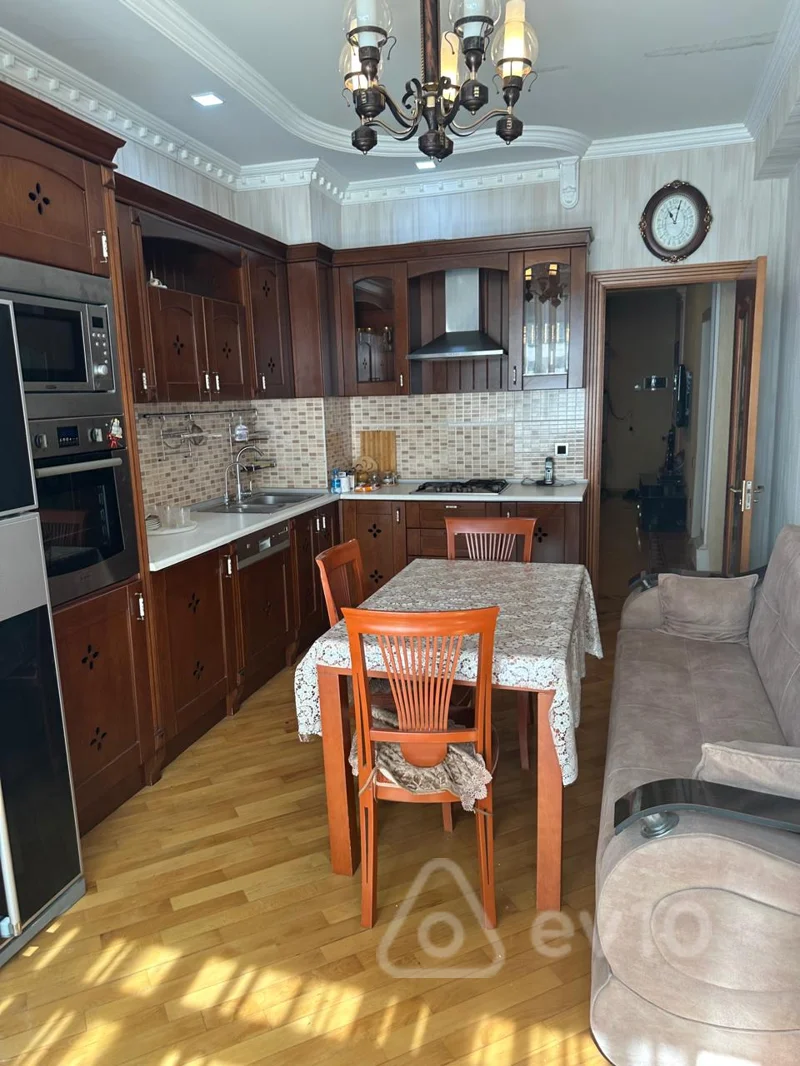 3 otaqlı mənzil, 130 m², Əliyar Əliyev — kirayə — Mənzil, Bakı (12)