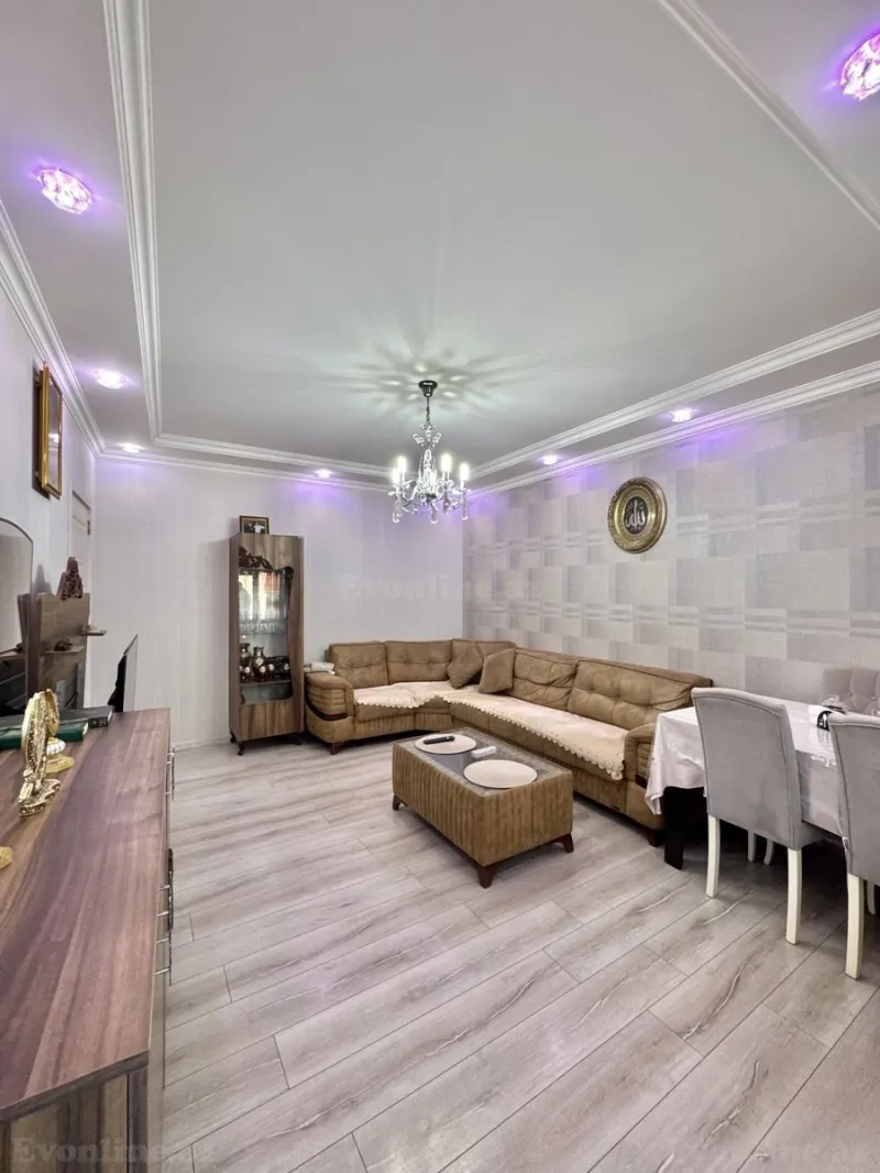 Satılır 4 otaqlı Mənzil Köhnə tikili 110 m² Bakı, Nizami r — Mənzil, Bakı (3)