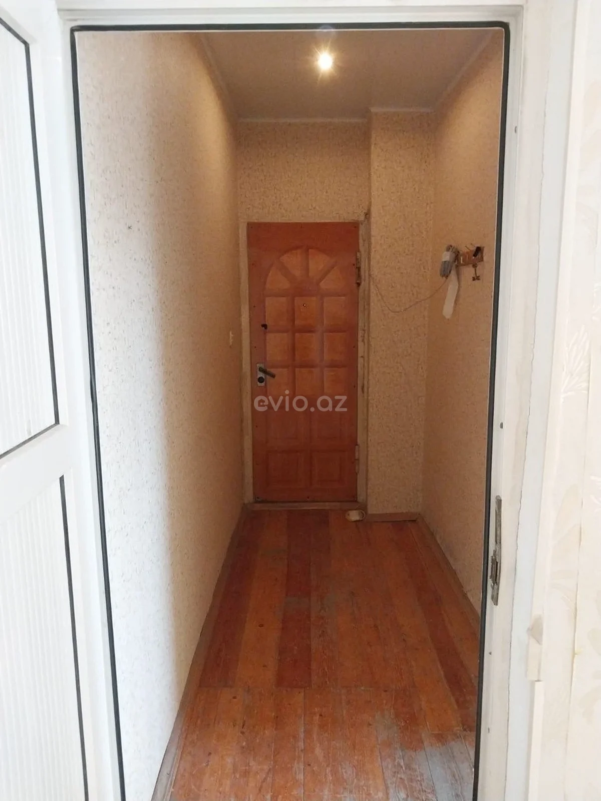 2 otaqlı orta təmirli mənzil satılır 8-ci mikrorayonda — Mənzil, Bakı (12)