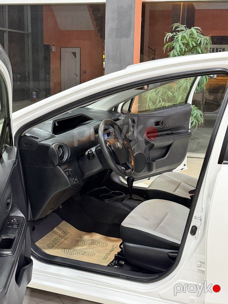 Toyota Aqua, 1.5 L, 0.9 kWh, 2017 il, 129 000 km — Avtomobillər, Sumqayıt (12)