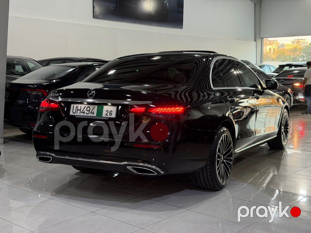 Mercedes E 300, 2.0 L, 2022 il, 45 000 km — Avtomobillər, Bakı (5)