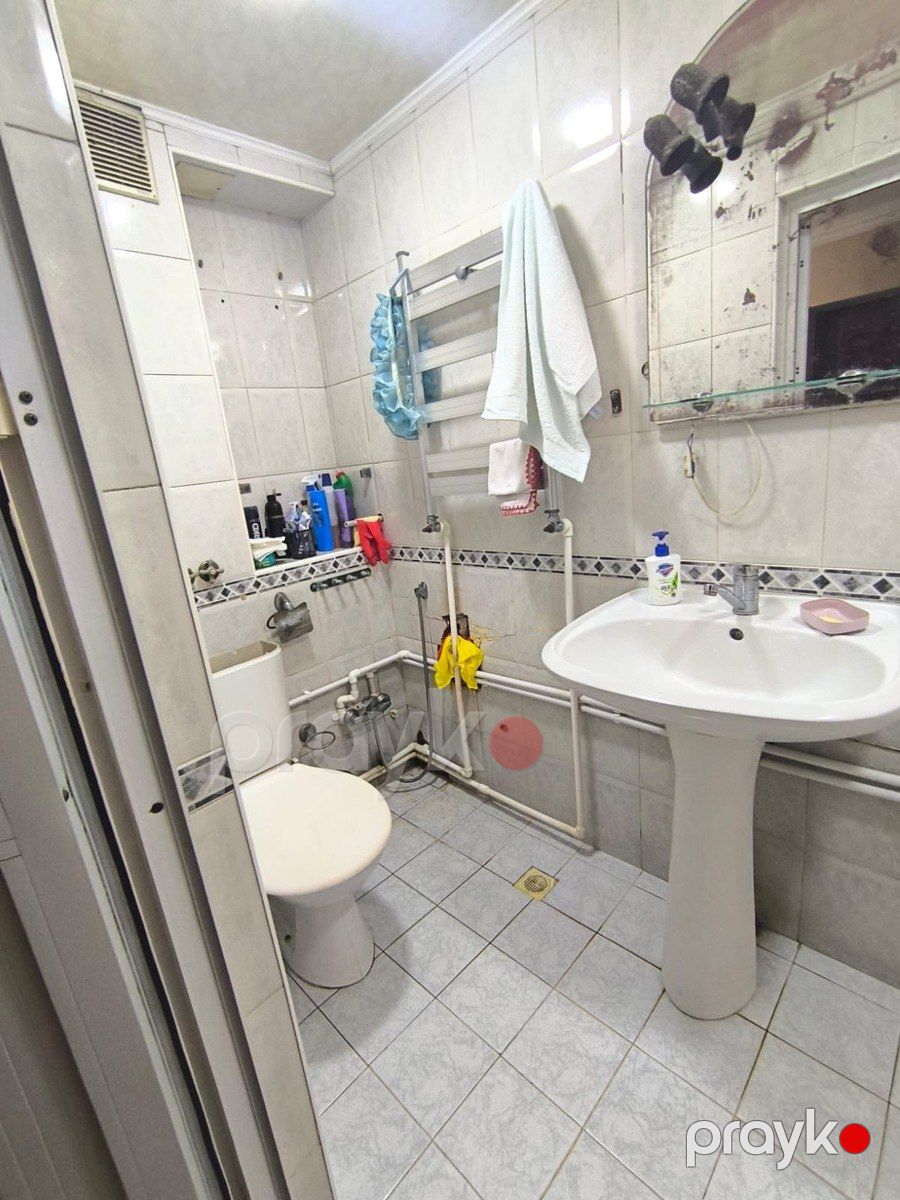 Satılır 2 otaqlı köhnə tikili 55 m² — Mənzil, Bakı (6)