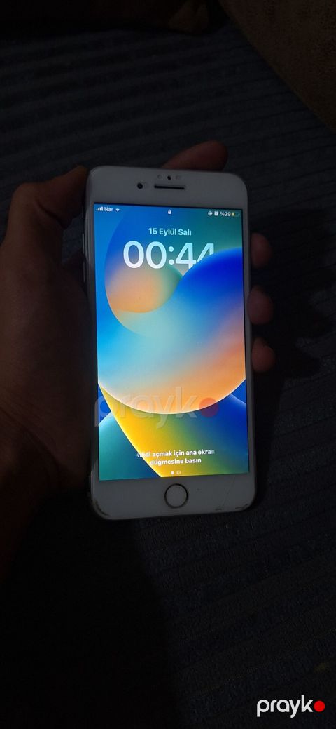 IPhone 8 Plus, Ağ, Barmaq izi — Bakı